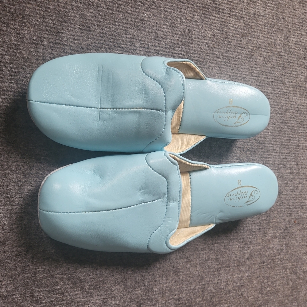 Vintage Light Blue  Slippers Nwot